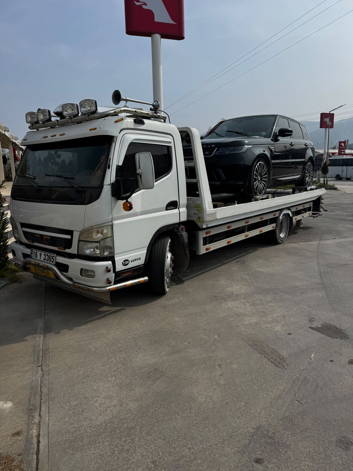 Aracınız Yolda Bozulursa İlk 5 Dakikada Yapmanız Gerekenler